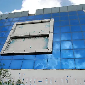 Hotel Viren International